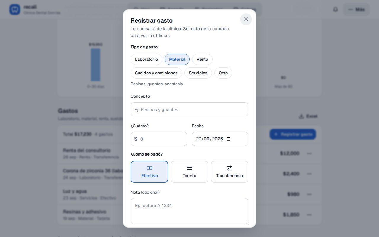 Ventana Registrar gasto con los campos Concepto, Tipo de gasto (Laboratorio, Material, Renta, Sueldos y comisiones, Servicios, Otro), ¿Cuánto?, Fecha, ¿Cómo se pagó? y Nota