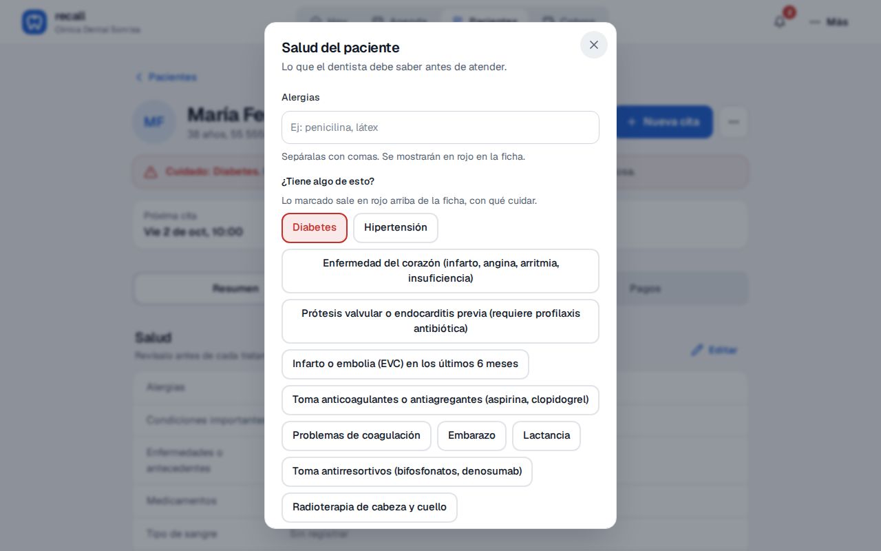 Hoja Salud del paciente en Recall con el campo Alergias y los chips ¿Tiene algo de esto?: Diabetes marcado en rojo, Hipertensión, Enfermedad del corazón, Prótesis valvular, Anticoagulantes, Embarazo, Lactancia y más