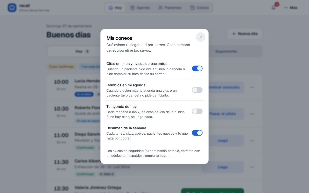 Diálogo Mis correos de Recall con los interruptores Citas en línea y avisos de pacientes, Cambios en mi agenda, Tu agenda de hoy y Resumen de la semana