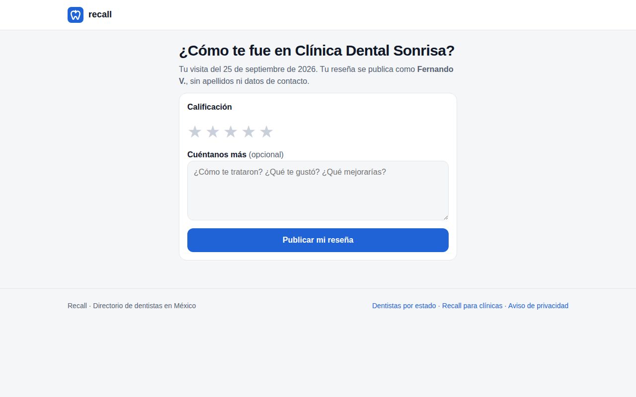 Página de reseña ¿Cómo te fue en Clínica Dental Sonrisa? con la visita del 25 de septiembre, cinco estrellas, el campo Cuéntanos más y el botón Publicar mi reseña