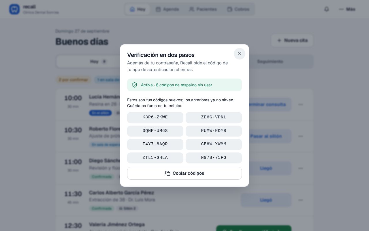 Diálogo Verificación en dos pasos de Recall con los ocho códigos de respaldo nuevos y el aviso de que los anteriores ya no sirven